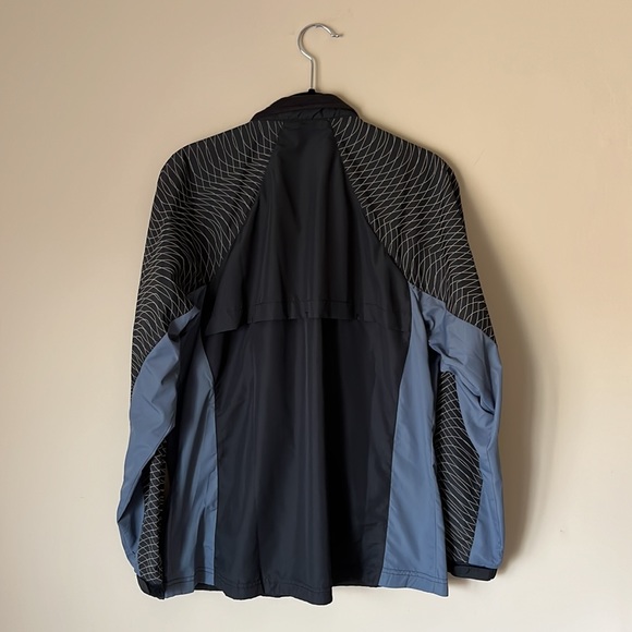 IllumiNITE Reflectivewear Waterproof Reflective Jacket - Picture 5 of 6